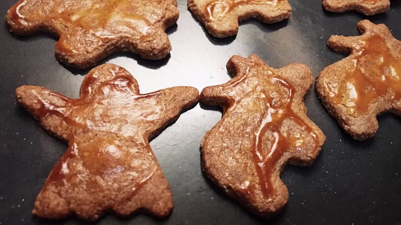 Paleo gingerbread